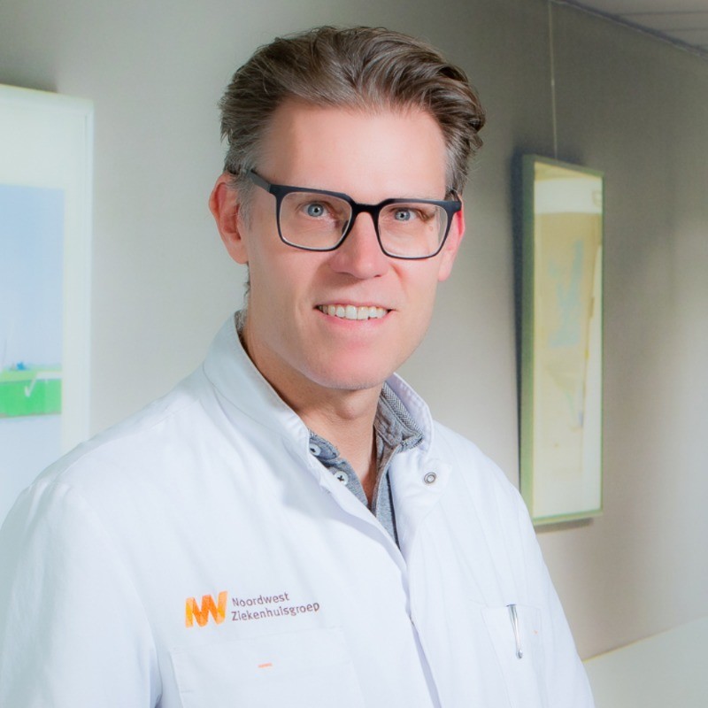 Dr. Bastiaan van Dam
